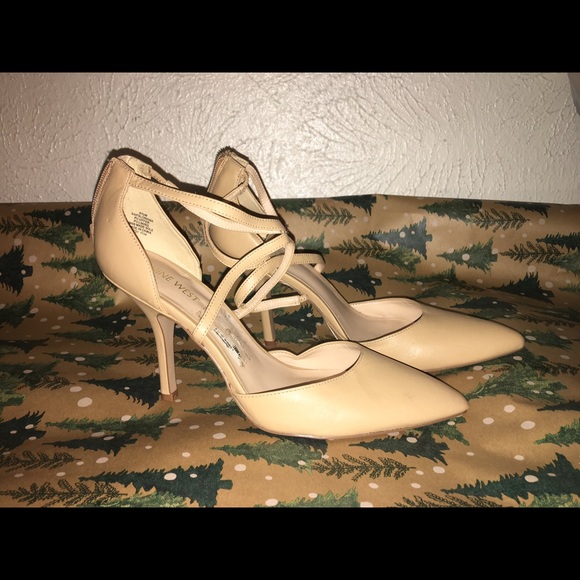 Nude pumps - Picture 2 of 2